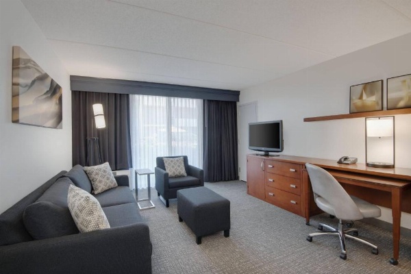 Courtyard by Marriott Augusta image 5